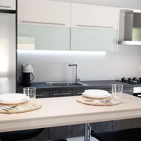 Throisma - Private Country Residences *